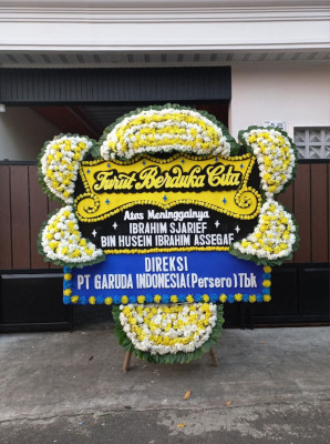 Papan Bunga Duka di Langkapura Baru