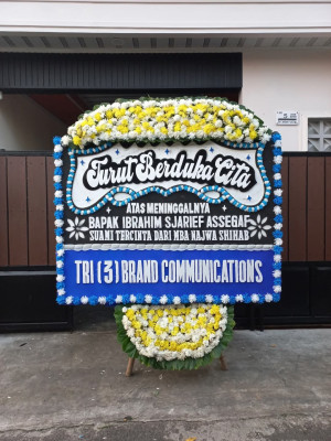 Papan Bunga Duka di Langkapura Baru